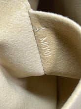 Load image into Gallery viewer, Galleria PM Azur SKU891