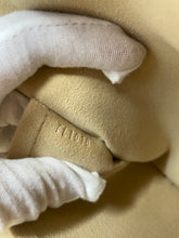 Load image into Gallery viewer, Manhattan GM Monogram