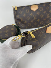 Load image into Gallery viewer, MULTI POCHETTE SKU1239