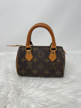 Load image into Gallery viewer, Mini Speedy SKU6036