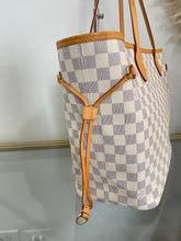 Load image into Gallery viewer, Neverfull MM Azur SKU6288