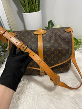 Load image into Gallery viewer, Saumur 35 SKU6239