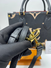 Load image into Gallery viewer, Onthego PM SKU6014