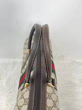 Load image into Gallery viewer, Gucci Boston 30 SKU6220