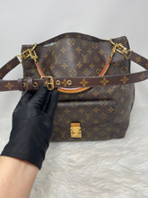 Load image into Gallery viewer, Metis Hobo SKU6346