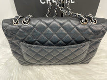 Load image into Gallery viewer, Chanel Classic Jumbo SHW