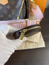 Load image into Gallery viewer, Multi Pochette Accesories