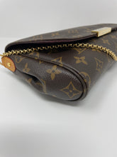 Load image into Gallery viewer, Favorite MM Monogram