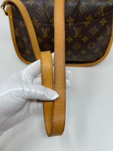 Load image into Gallery viewer, Menilmontant Pm Monogram