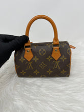 Load image into Gallery viewer, Mini Speedy SKU6035