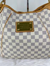 Load image into Gallery viewer, Galleria PM Azur SKU742