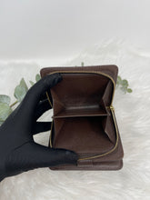 Load image into Gallery viewer, Compact DE SKU6090
