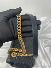 Load image into Gallery viewer, Gucci Marmont Small SKU6279