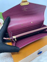Load image into Gallery viewer, Pallas Wallet SKU6353