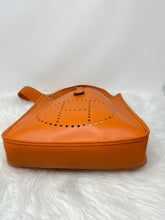 Load image into Gallery viewer, Hermes Evelyne PM SKU