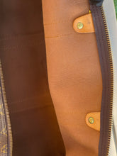 Load image into Gallery viewer, Keepall Bandouliere 55 Monogram SKU801