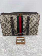 Load image into Gallery viewer, Gucci Boston 30 SKU6220