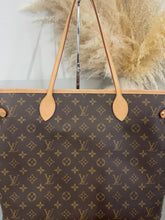 Load image into Gallery viewer, Neverfull GM Beige SKU6294