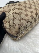 Load image into Gallery viewer, Gucci Boston SKU6116