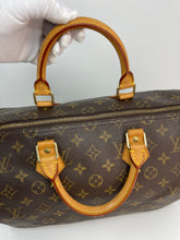 Load image into Gallery viewer, Speedy 35 Monogram SKU1263