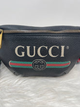Load image into Gallery viewer, Gucci Bumbag SKU6054