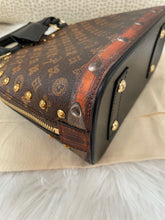 Load image into Gallery viewer, Alma BB Limited Transformed Time Trunk