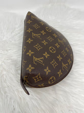 Load image into Gallery viewer, Demi Ronde SKU1620