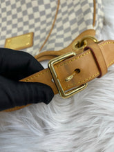 Load image into Gallery viewer, Galleria PM Azur SKU742