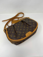 Load image into Gallery viewer, Menilmontant Pm Monogram