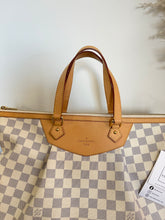 Load image into Gallery viewer, Siracusa GM SKU6272