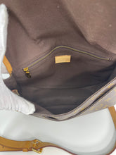 Load image into Gallery viewer, Menilmontant PM SKU856