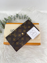 Load image into Gallery viewer, Sarah Wallet SKU6143