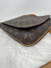Load image into Gallery viewer, Louis Vuitton Musette Salsa SKU6140