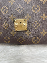 Load image into Gallery viewer, Pochette Metis Reverse SKU6020