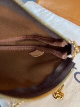 Load image into Gallery viewer, Multi Pochette Accesories