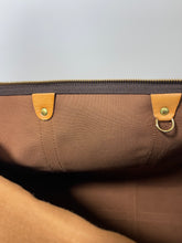 Load image into Gallery viewer, Flanerie 45 SKU6032