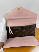 Load image into Gallery viewer, Josephine Wallet Pink