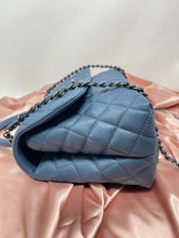 Load image into Gallery viewer, Chanel Coco SKU6266