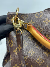 Load image into Gallery viewer, Metis Hobo SKU6346