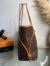 Load image into Gallery viewer, Neverfull MM Pivione SKU6267
