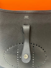 Load image into Gallery viewer, Hermes Evelyne GM II