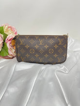 Load image into Gallery viewer, Pochette Accesories SKU6250