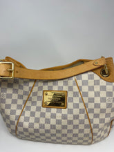 Load image into Gallery viewer, Galleria PM Azur SKU1242