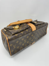 Load image into Gallery viewer, Manhattan GM Monogram