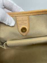 Load image into Gallery viewer, Galleria PM Azur SKU1174