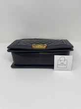 Load image into Gallery viewer, Chanel Le Boy Medium BLK SKU1007