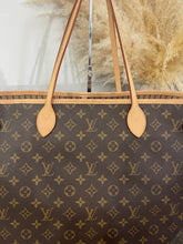 Load image into Gallery viewer, Neverfull GM Beige SKU6294