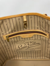 Load image into Gallery viewer, Neverfull MM Monogram