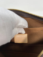 Load image into Gallery viewer, Multi-Pochette Khaki SKU1171