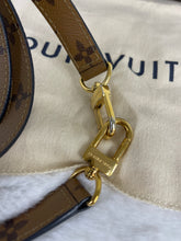 Load image into Gallery viewer, Pochette Metis Reverse SKU858